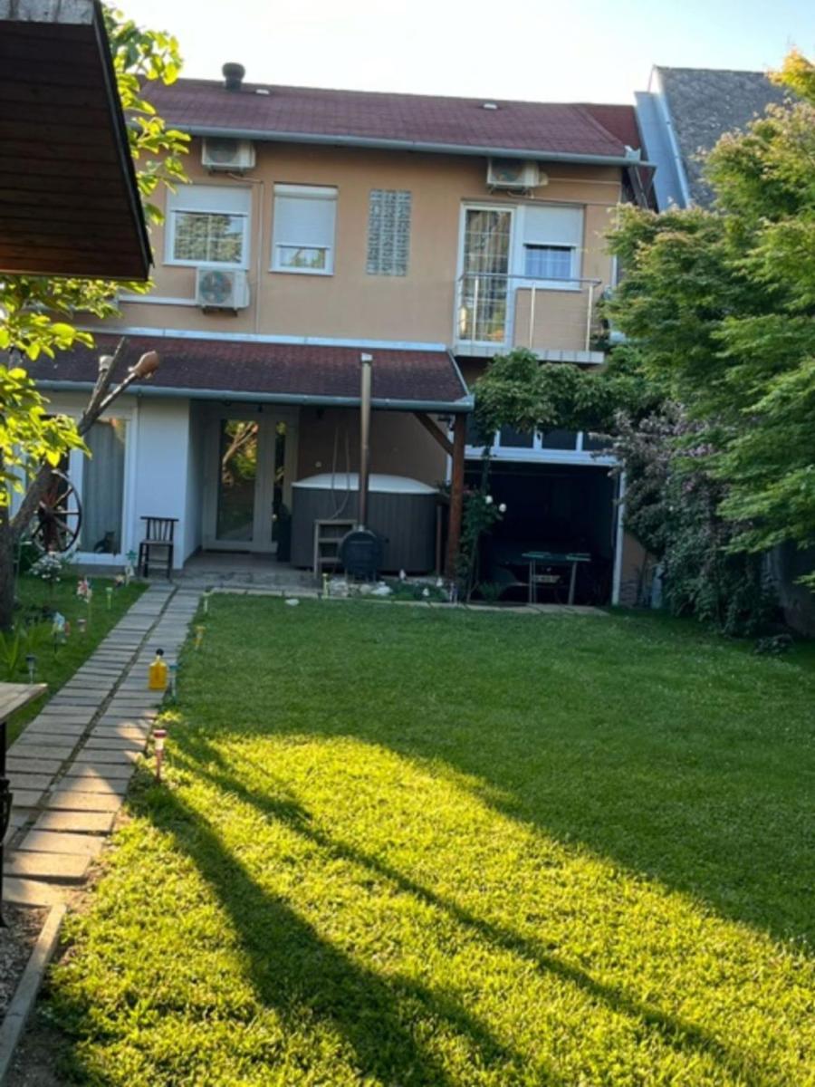 Bedi Apartmanhaz Надьканіжа Екстер'єр фото